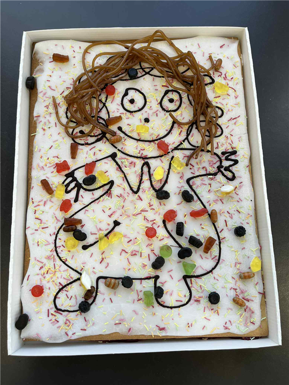 Hindbærsnitte kagemand